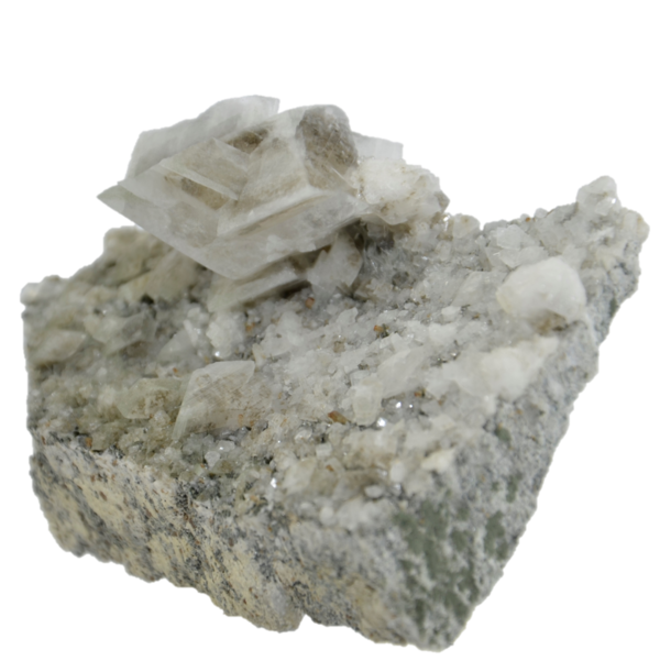 Adular mit Titanit und Byssolith aus Val Cavrein (9.0cm x 7.0cm)